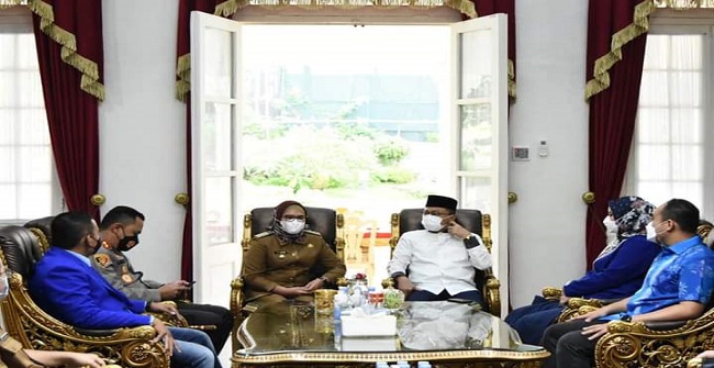 Wakil Ketua MPR RI Zulkifli Hasan Puji Penanganan Covid-19 di Indramayu