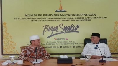 Zulkifli Hasan Bertemu Buya Syakur, Bahas Pendidikan di Indramayu