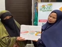 UMKM usAHA Bantu Penjual Kripik Pisang