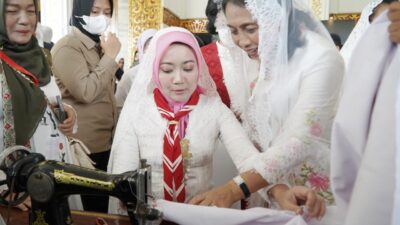 Atalia Membersamai Menteri ke Rumah Keluarga Fatmawati Sukarno