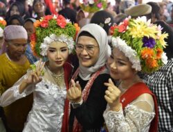 Bupati Nina Agustina Apresiasi Warga Desa Lelea Setia Menjaga dan Melestarikan Adat NGAROT