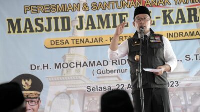 Gubernur Resmikan Masjid Jami Al Karomah di Desa Tenajar Kabupaten Indramayu