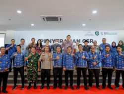 RS Mitra Plumbon Patrol Serahkan CSR untuk 5.000 Peserta BPJS Kesehatan